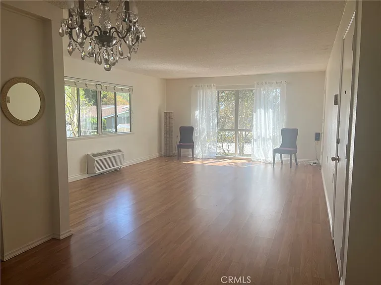391 Avenida Castilla #O — Photo 17