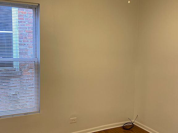 3rd image of 6442 S Maryland Ave APT 3N