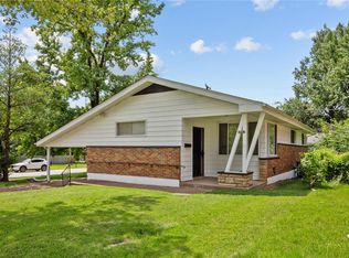 9953 Duke Dr, Saint Louis, MO 63136