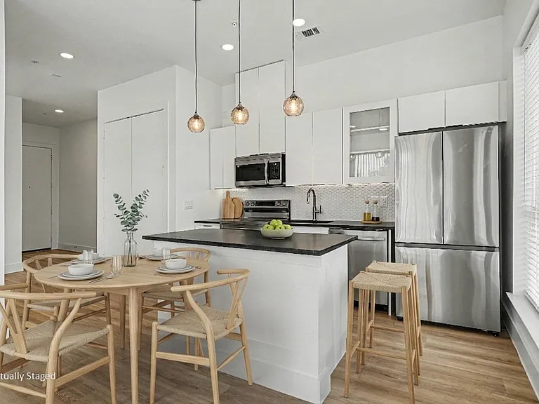 2217 N Fitzhugh Ave #207 — Photo 17
