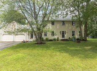 9 Railroad St, Billerica, MA 01821