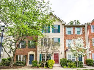 4372 Sutler Hill Sq, Fairfax, VA 22033