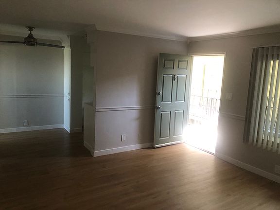3rd image of 210-1 W Lemon Ave #5
