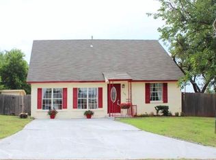 409 NW Woodland Dr, Lawton, OK 73505