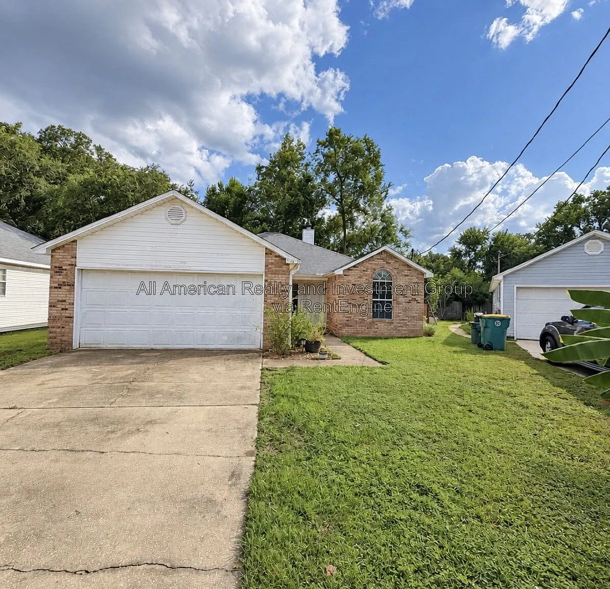 3 bed, 2.0 bath, 1281 sqft, $2,150 — Photo 1