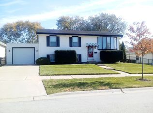 16755 Oketo Ave, Tinley Park, IL