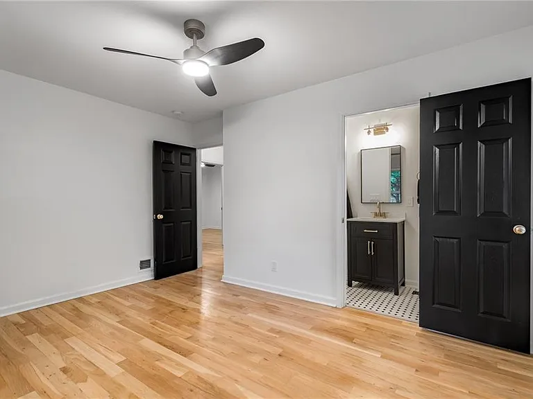 2093 Wildrose Dr — Photo 27