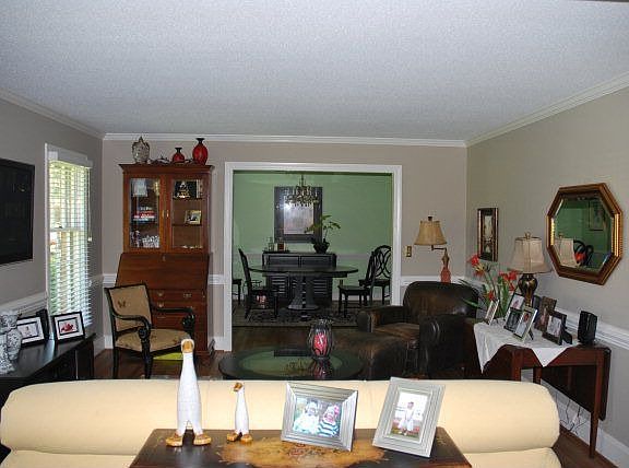 3rd image of 2305 Sparre Dr
