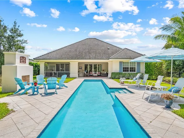 1201 Isla Verde Sq, Indian River Shores, FL 32963