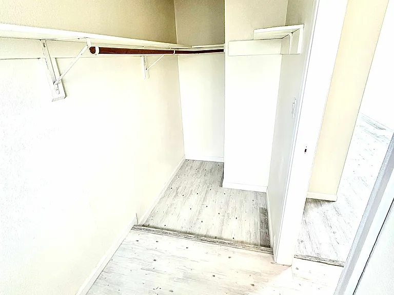 171 Fleet St — Photo 23