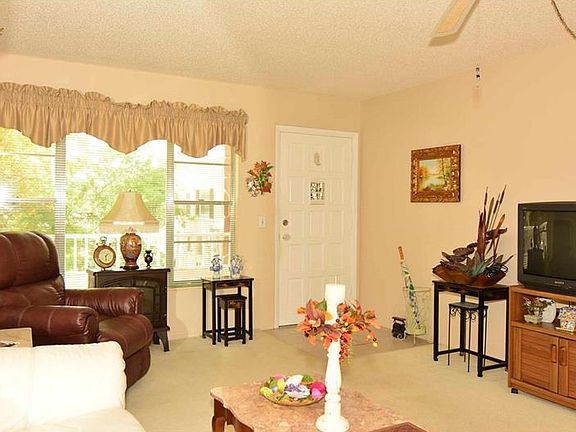 3rd image of 2362 Jamaican St APT 38