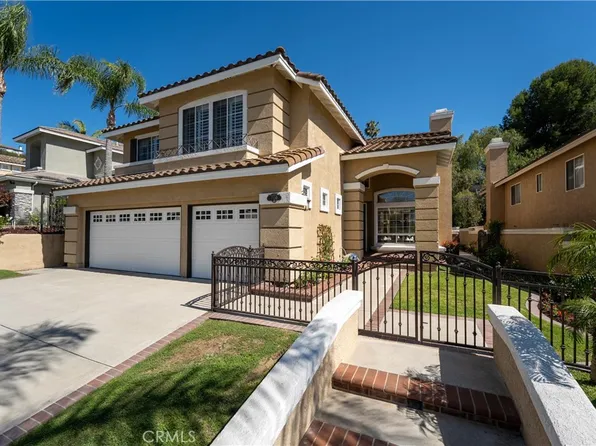 7520 E Toyon Ln, Anaheim, CA 92808