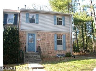 9626 Lindenbrook St, Fairfax, VA 22031