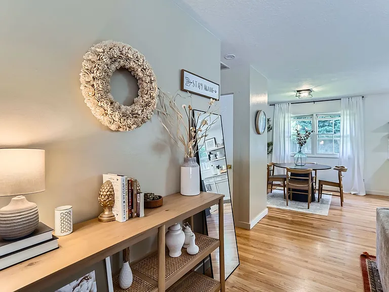 3045 SW 116th Ave — Photo 4