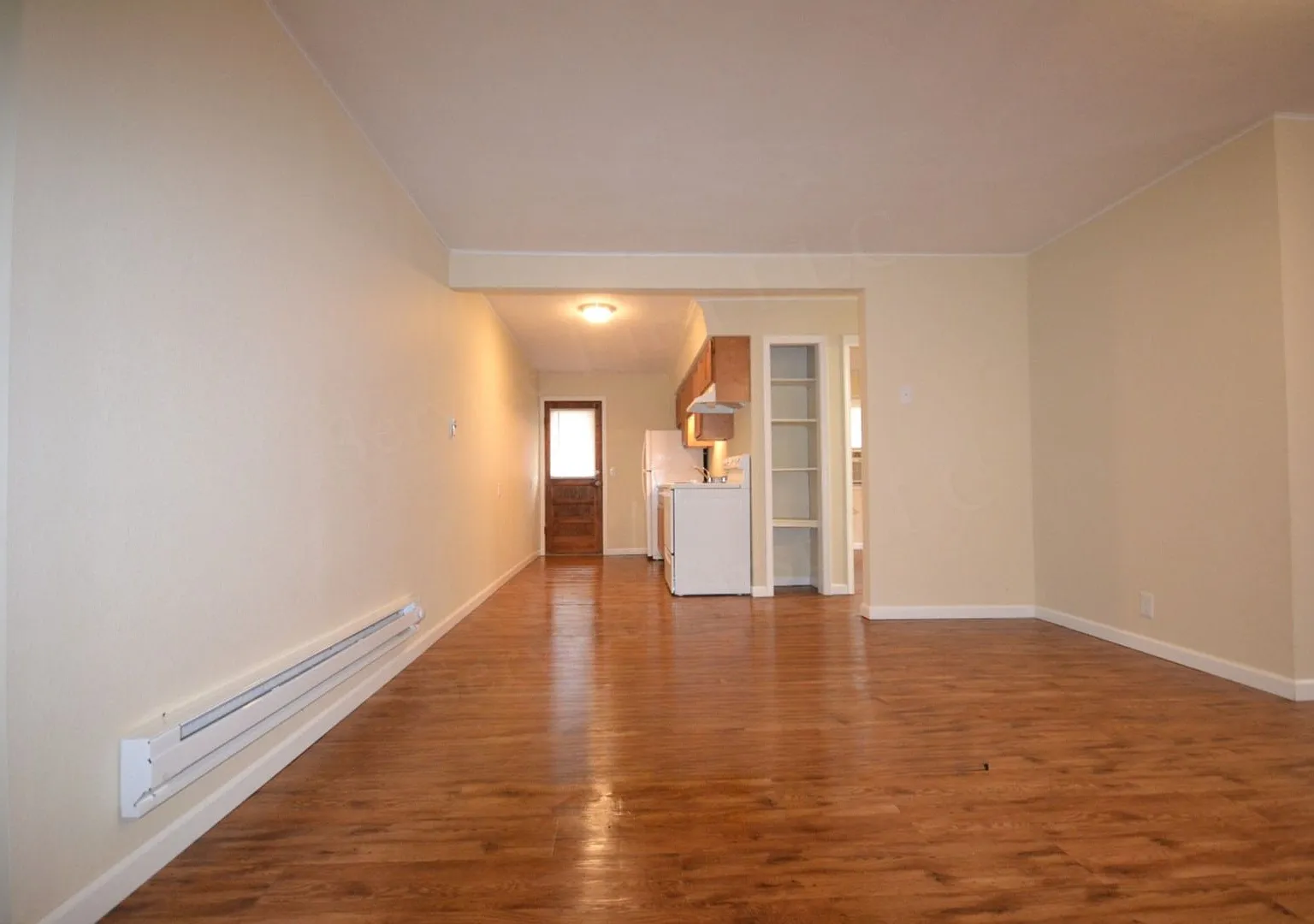 316 N Wilson — Photo 3