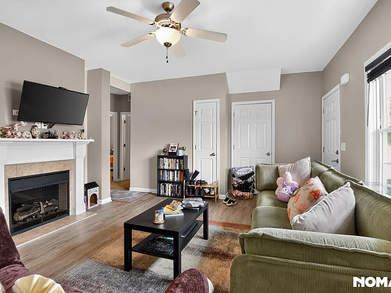 3749 Harbor Estates Ln — Photo 8