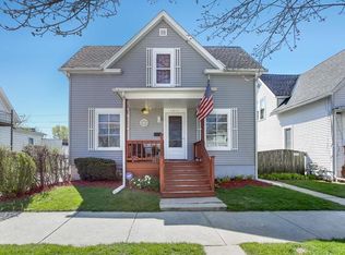 2013 Carmel Ave, Racine, WI 53405