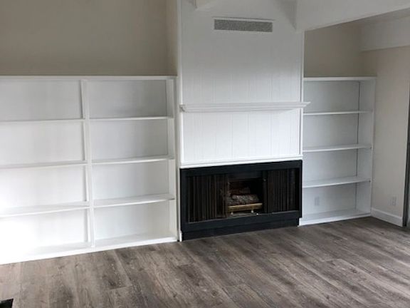 2nd image of 745 Domingo Dr #2