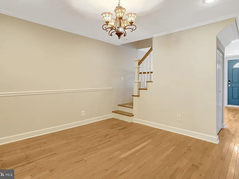 619 N Henry St — Photo 18