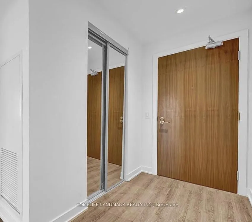 3 bed, $3,995 — Photo 4