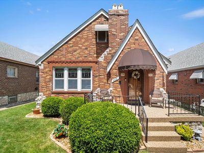 6537 Winnebago St, Saint Louis, MO, 63109
