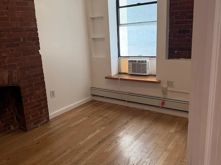 335 Grove St #3 — Photo 8