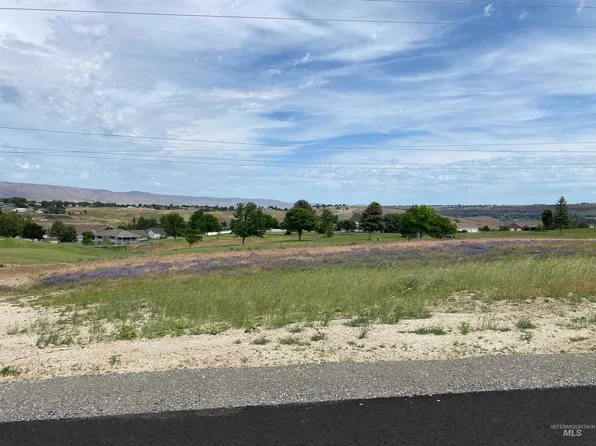 2285 Chukar Ln, Clarkston, WA 99403