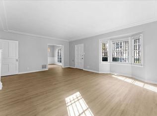 335 N Genesee Ave #337.5, Los Angeles, CA 90036
