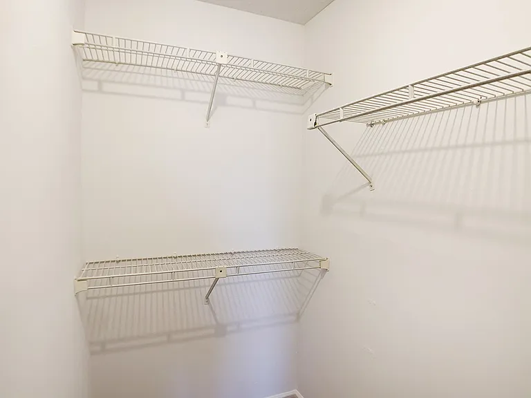 Steeplechase Apartments — Photo 56