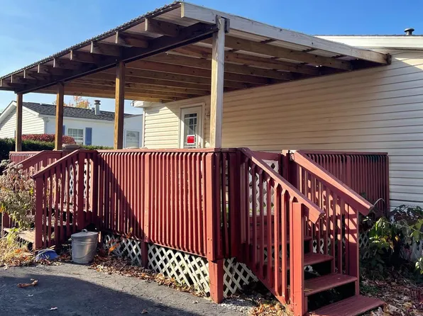 28 Mountain View Ln, Blandon, PA 19510