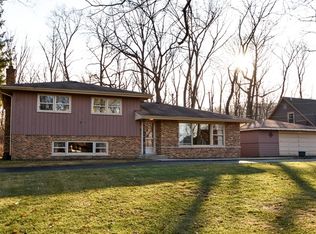 11530 S Elbridge Ave, Palos Park, IL 60464