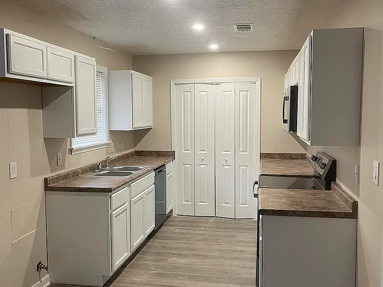 125 Wingfield Ct — Photo 12