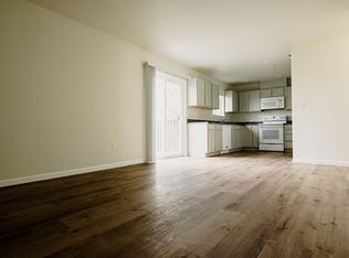 917 N 24th Ave APT 9, Pasco, WA 99301