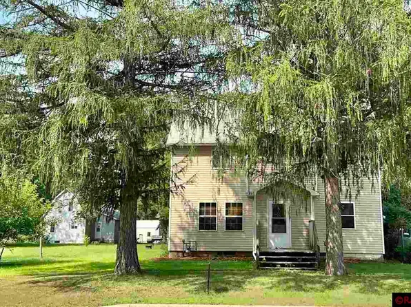 807 10th St N, Mountain Lake, MN 56159