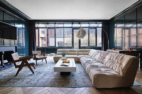 Sold by AA Management | media 20