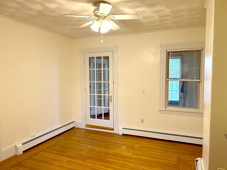 25 Baltimore St #2/3 — Photo 9