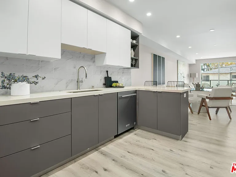 1226 S Bedford St #504 — Photo 8