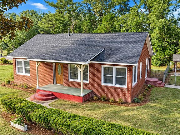 2nd image of 4071 Byrnes Dr