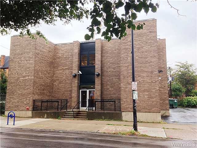 1st image of 481 Franklin St APT 12