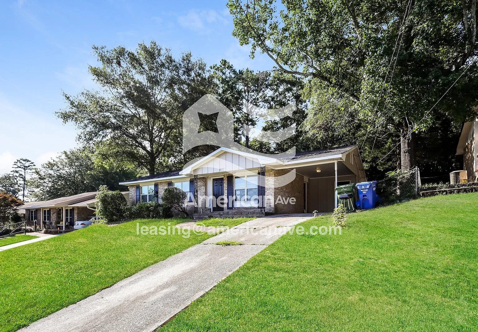 3 bed, 1.5 bath, 1105 sqft, $1,375 — Photo 2