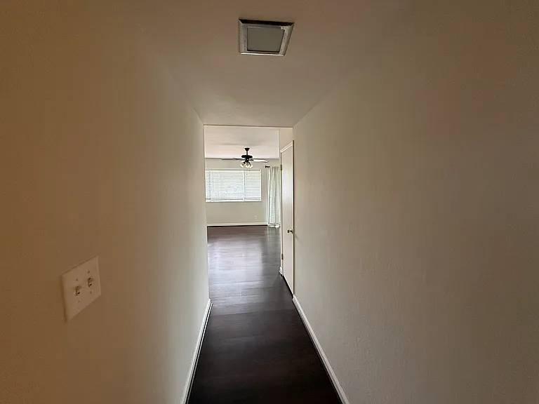 2027 Nina Ct — Photo 8