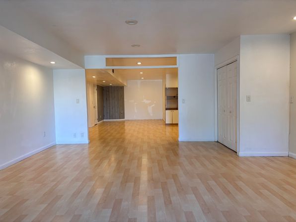 (undisclosed Address)