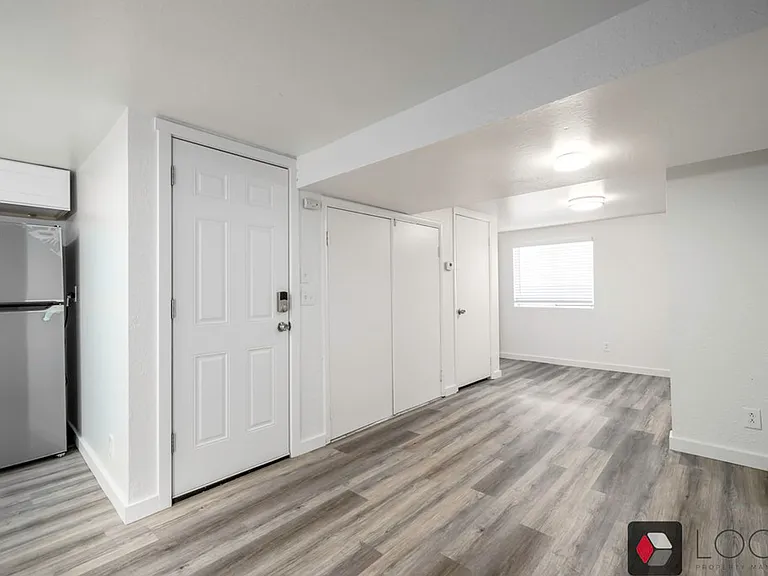 365 E Garfield Ave #4 — Photo 11