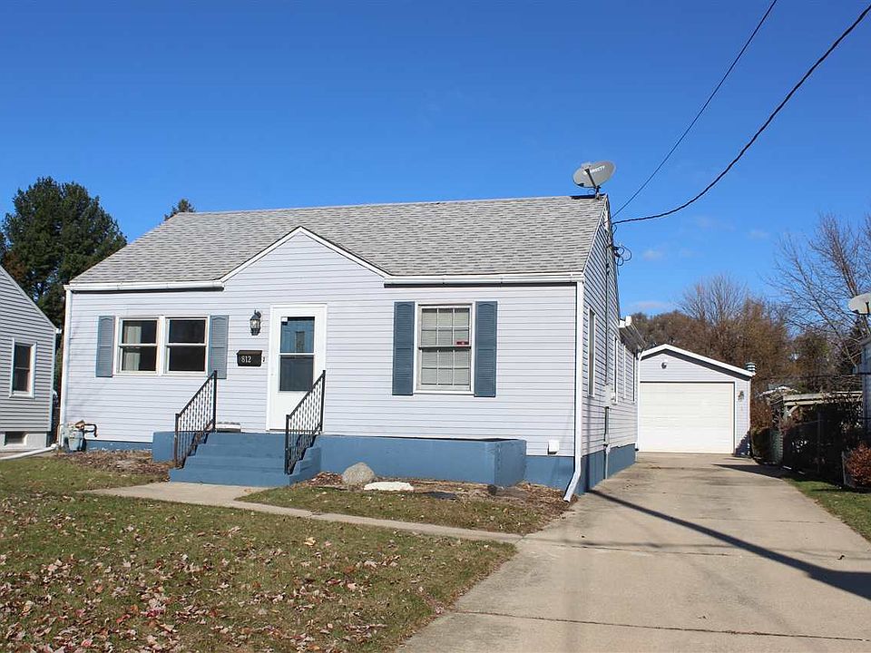 1st image of 812 E Renrose Ave