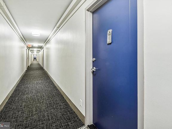 5th image of 4977 Battery Ln APT 504