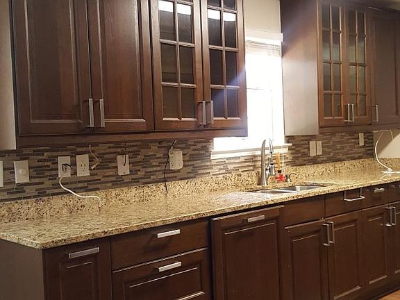 3rd image of 1023 New Hope Rd