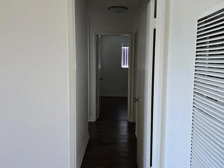 Pine Ridge Apartments — Photo 6