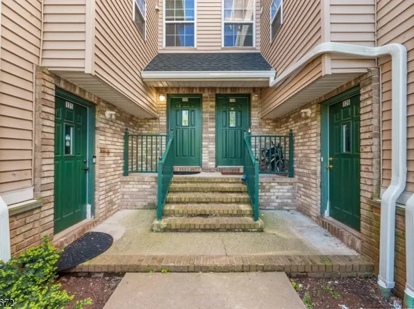 105 Rip Van Dam Ct, Montgomery Twp., NJ 08502