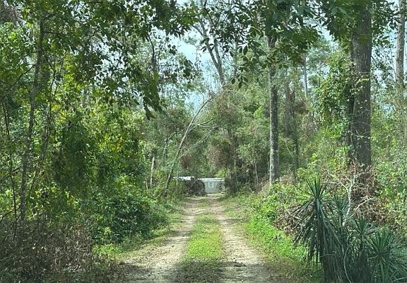 3rd image of 19717 County Road 132
