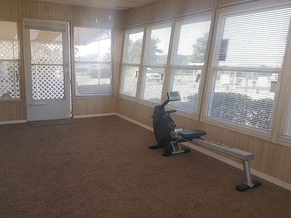 4th image of 4610 Wymberly Dr